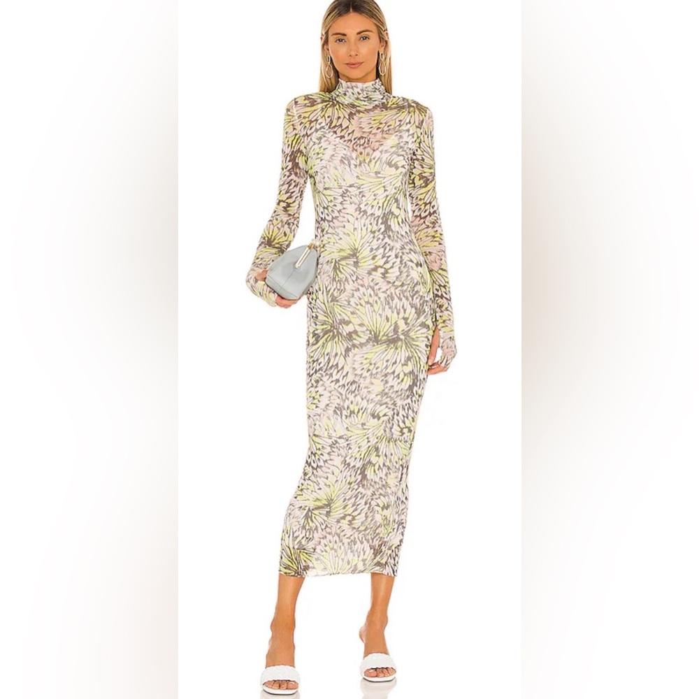AFRM Shailene Midi Dress in Femme
Papillion